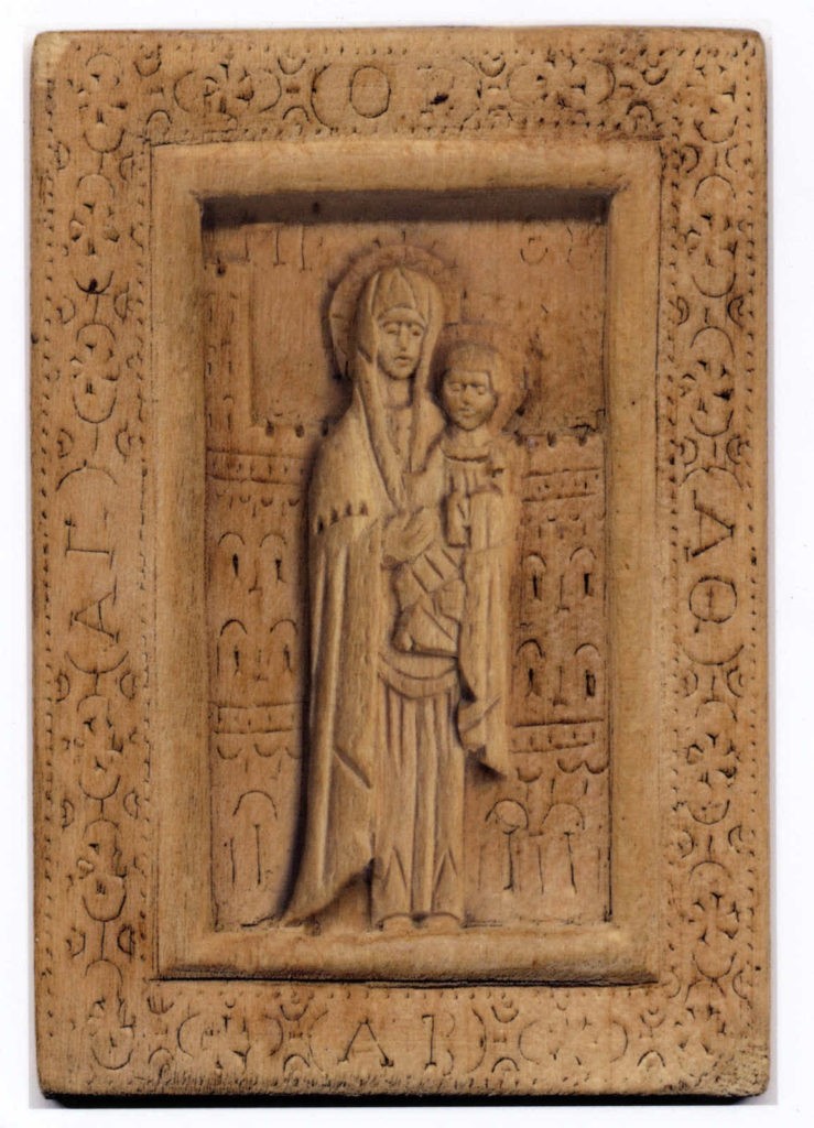 Резная икона, сделанная святым Иосифом Исихастом